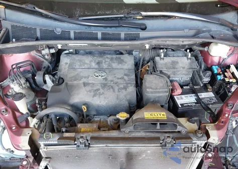 2012 Toyota Sienna Le V6 8 Passenger z USA, uszkodzony, nr VIN 5TDKK3DC5CS198097